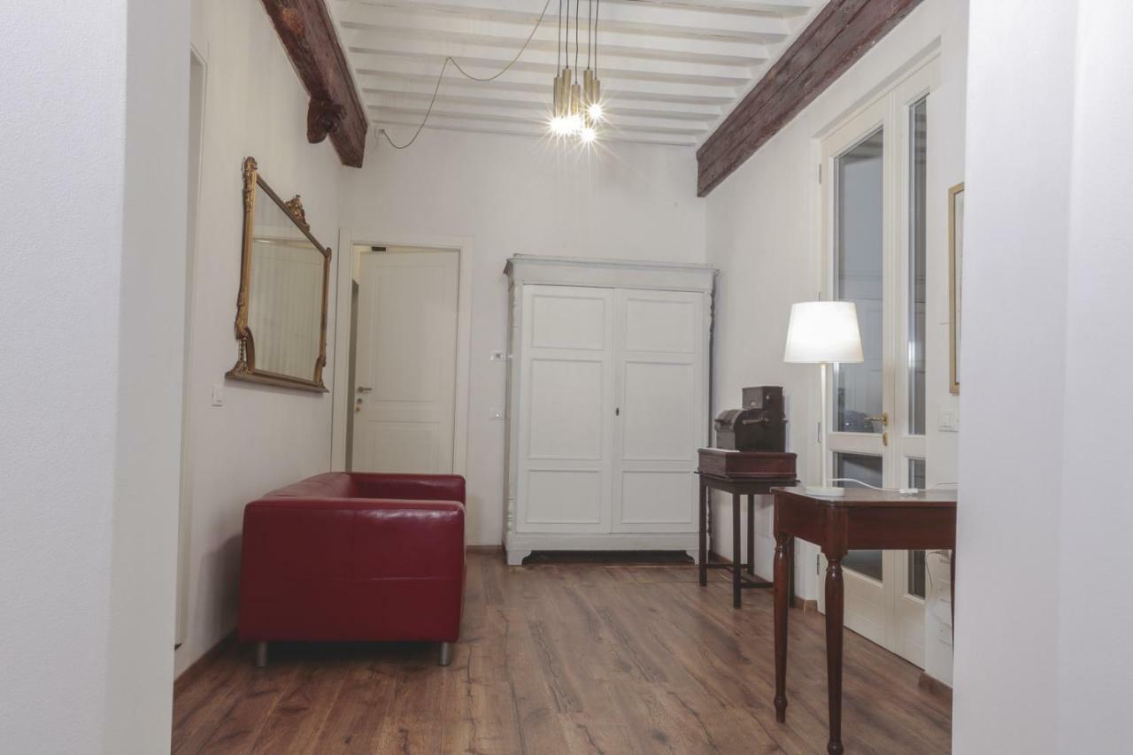 San Pierino Charming Rooms Lukka Zewnętrze zdjęcie